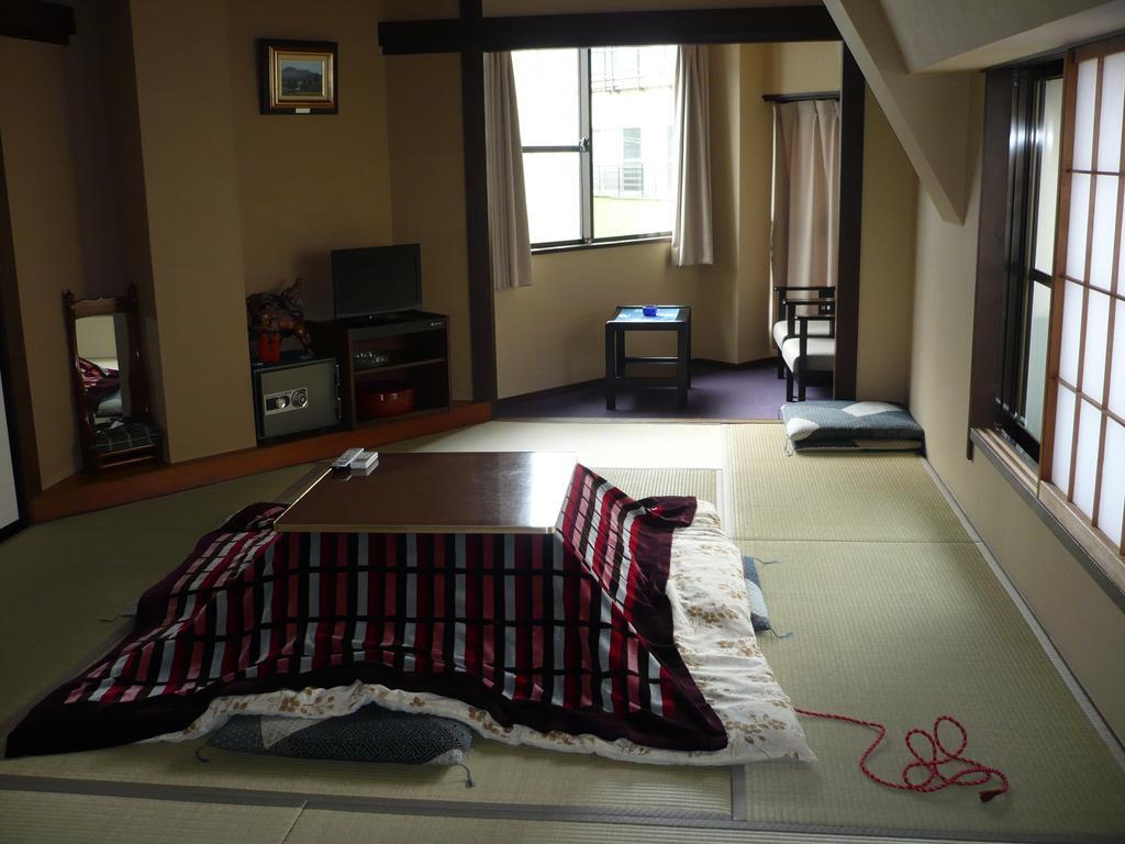 Oyado Nozawaya Hotel Buitenkant foto